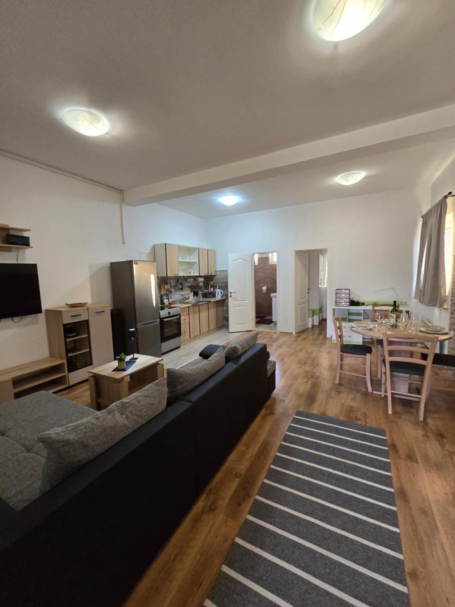 Apartments Roko Pridraga Exterior photo